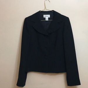 Bloomingdale's Women's Blazer size 8